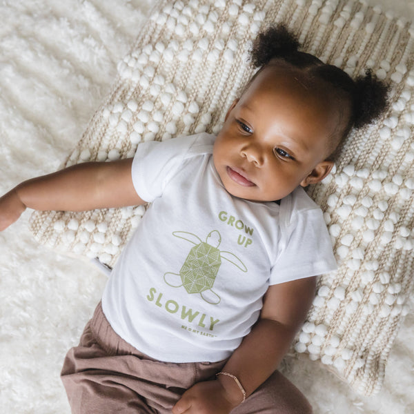 Grow Up Slowly Turtle Bodysuit – Eco-Friendly Fabric