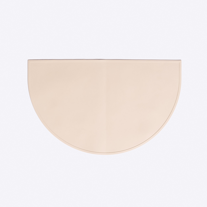 Awoo ALMOND / Small Silicone Splash Feeding Mat For Dogs