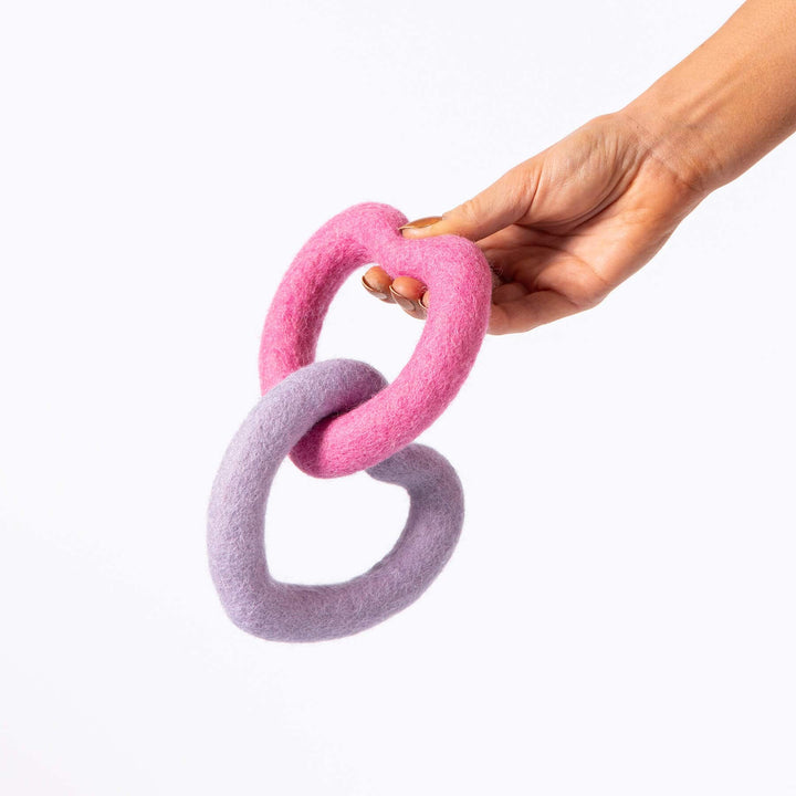 Awoo Sweethearts Felt Dog Toy