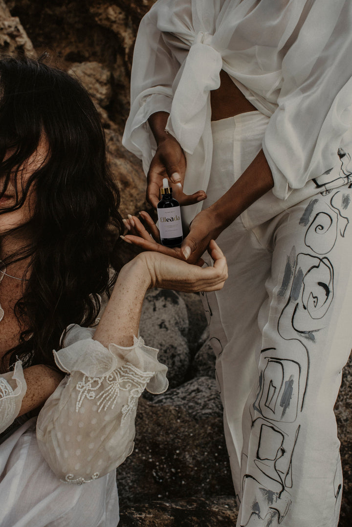 Elleada Vegan Hair Strengthening Serum – Natural Relief for Hair Loss & Itchy Scalp