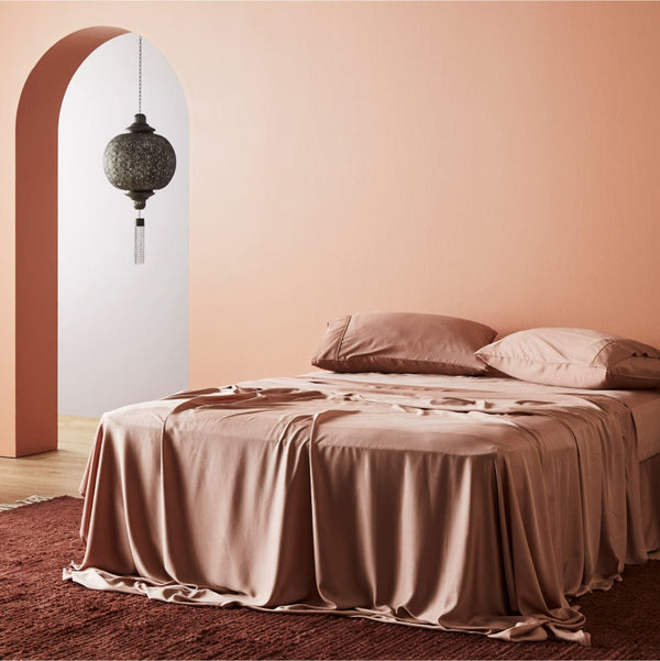 ettitude Almond / Queen Signature Sateen Sheet Set