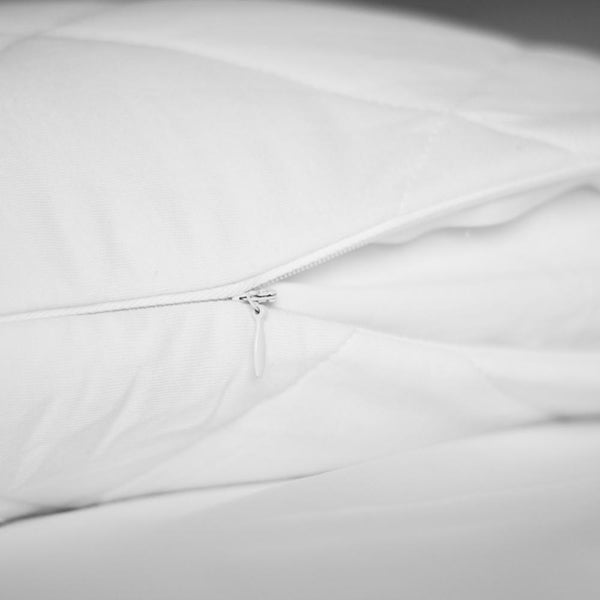 ettitude Bamboo Pillow Protector