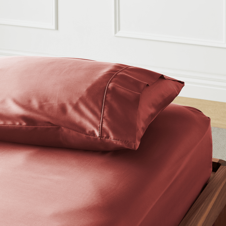 ettitude Signature Sateen Sheet Set