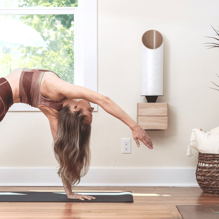 Mache White / Black Bracket Ginger Homi Yoga Storage Bundle – Sustainable Wall-Mounted Yoga Organizer