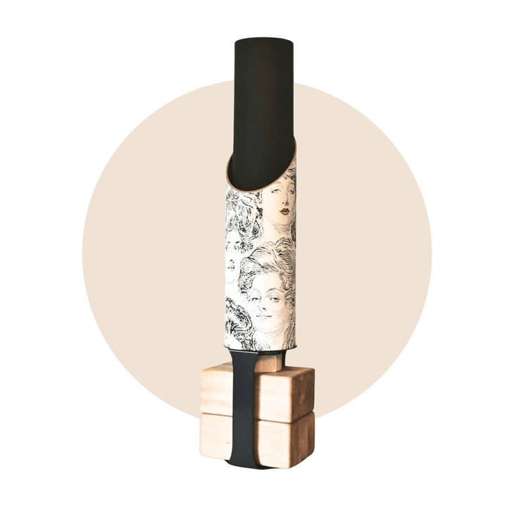 Mache White / Black Stand Femmes Yoga Storage Bundle – Sustainable Wall-Mounted Yoga Organizer