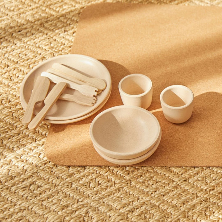 PlanToys USA Tableware Set