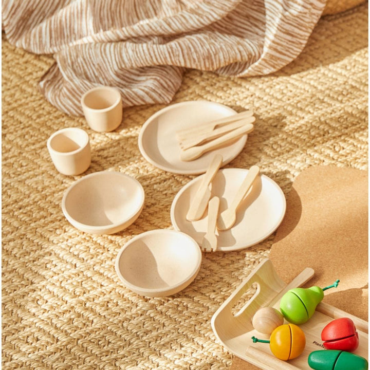 PlanToys USA Tableware Set