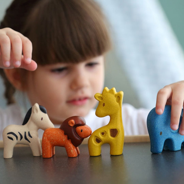 PlanToys USA Wild Animals Set