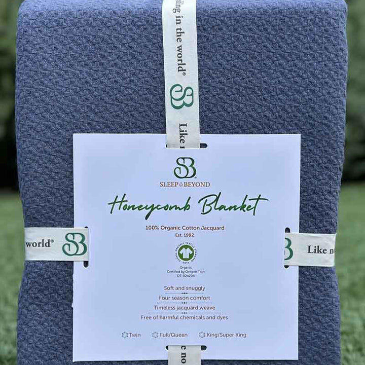 100% Organic Cotton Honeycomb Jacquard Blanket