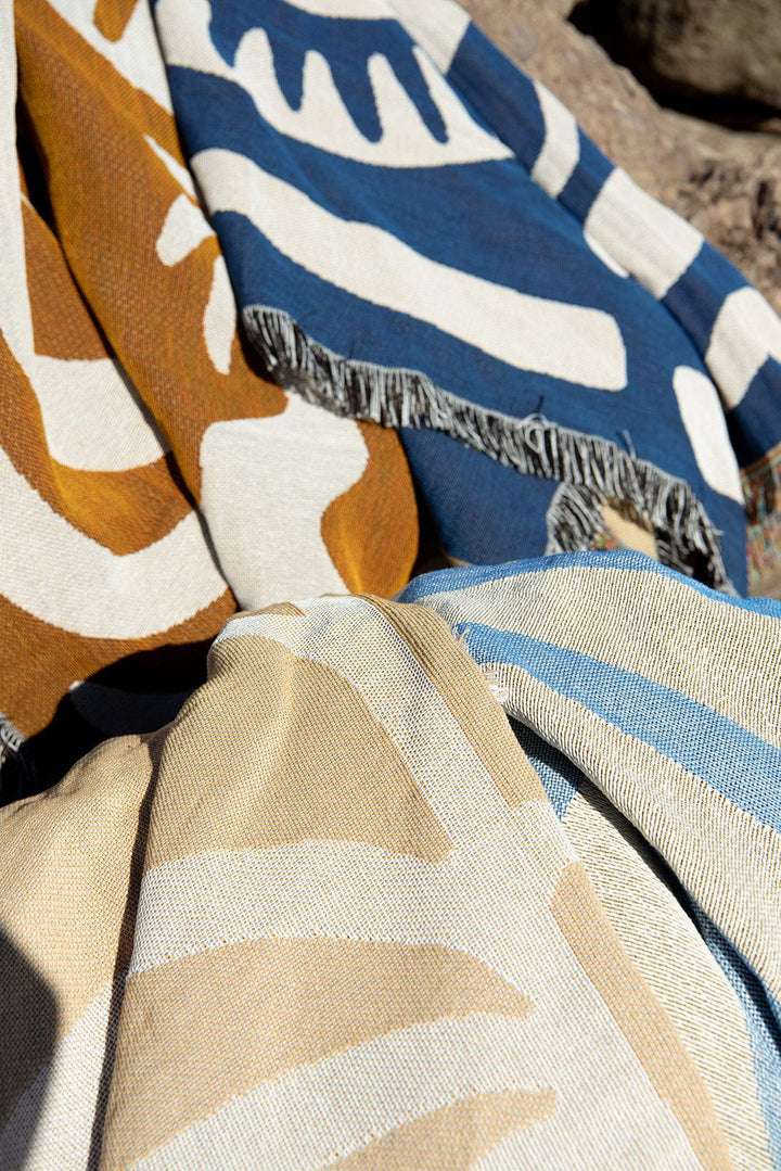 Sundream Horizon Heritage Woven Throw - Ocean