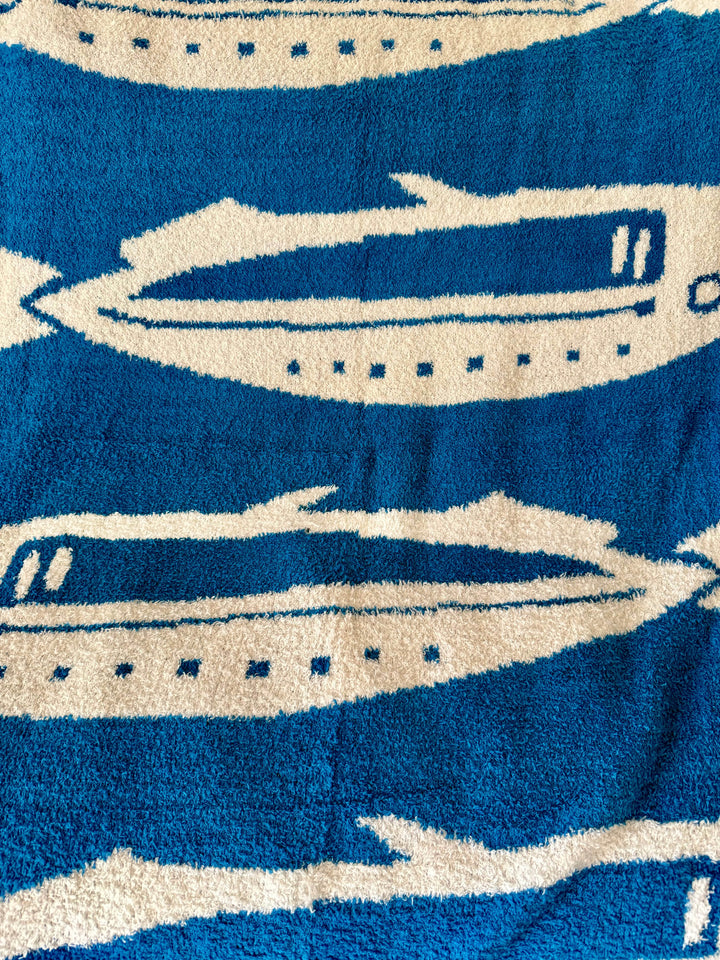 Sundream Pacific Row Plush Throw - Swell Blue