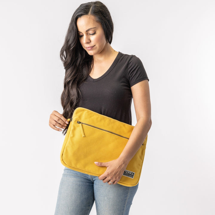 Terra Thread® Organic Cotton Laptop Sleeve 15 in