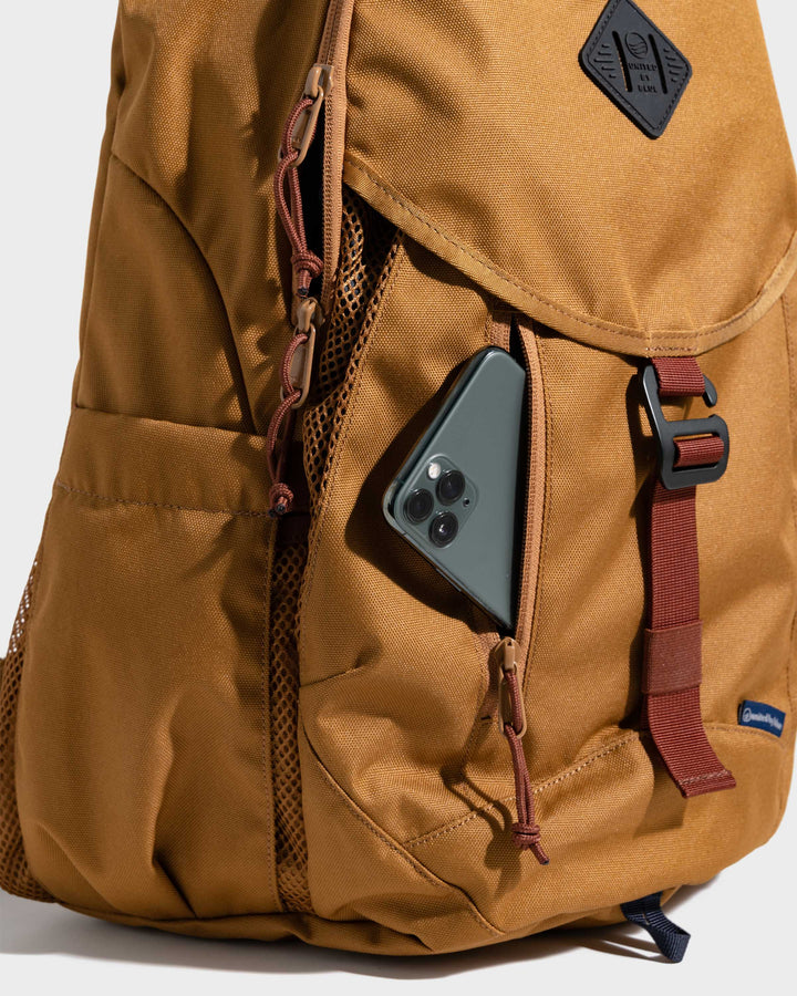 United By Blue Black (R)evolution™ 25L Transit Pack