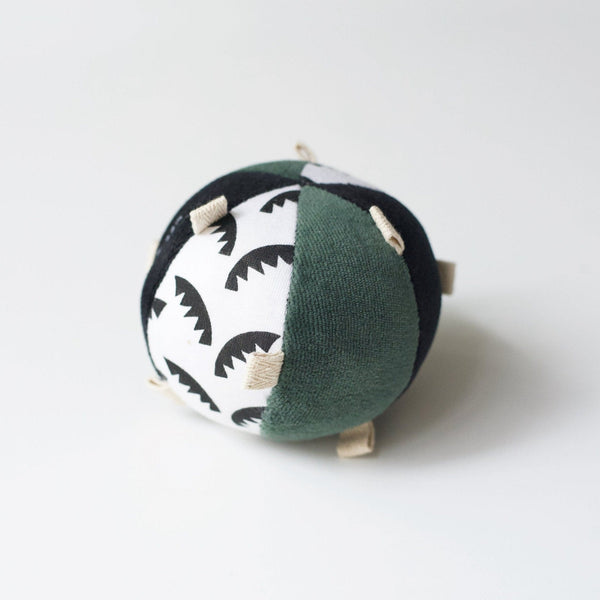 Wee Gallery Taggy Ball with Rattle - Jungle Leaves