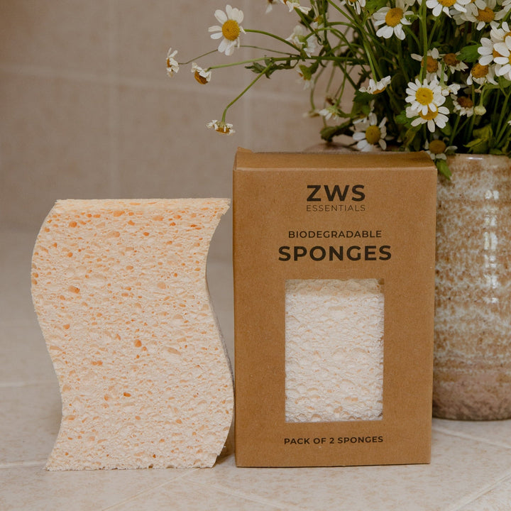 https://shop.zerowastestore.com/cdn/shop/files/zws-essentials-biodegradable-kitchen-sponges-zero-waste-sponges-100-wood-pulp-32450453241967.jpg?v=1691073291&width=720