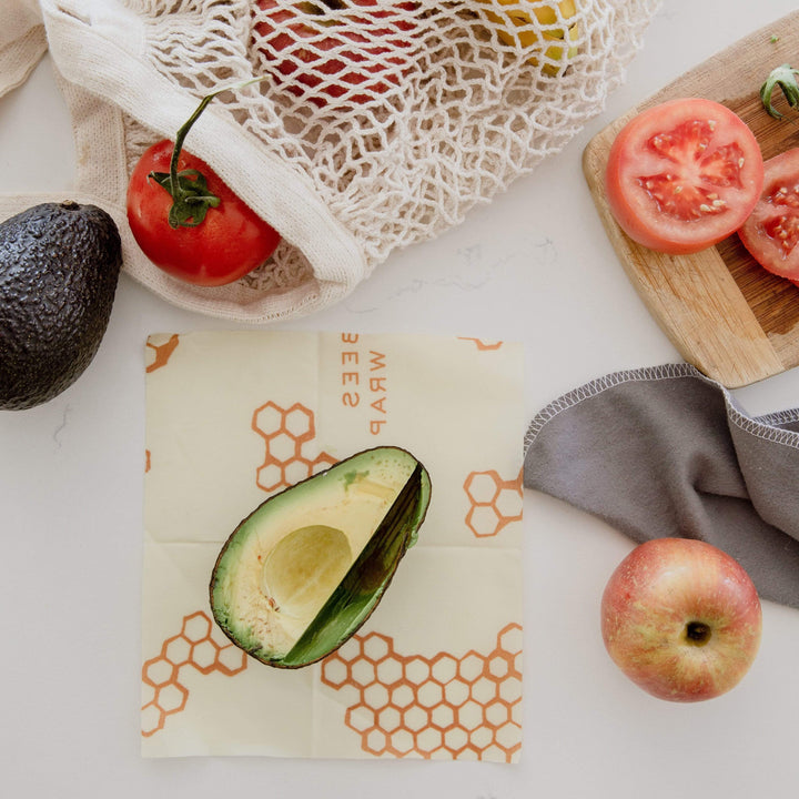 Søstrene Grene - Use the sisters' reusable beeswax paper to wrap your food,  leftovers from dinner or even the dear little ones' lunch in. Warm it up a  bit in your hands