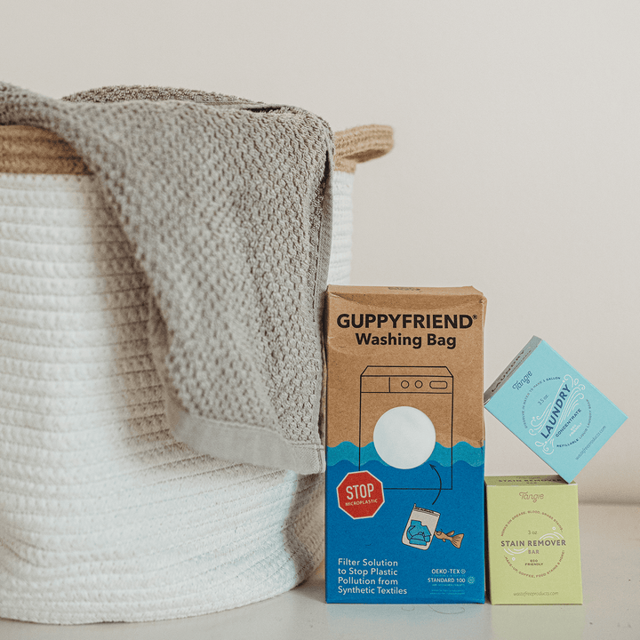 Microfiber Catching Laundry Bag - Sustainable Laundry - Guppyfriend –
