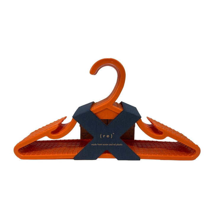 14 Inch Orange Plastic Clothes Hanger, For Cloth Hanging