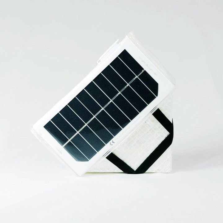 Solight Solar-Powered Light + Power Bank: Solar QWNN
