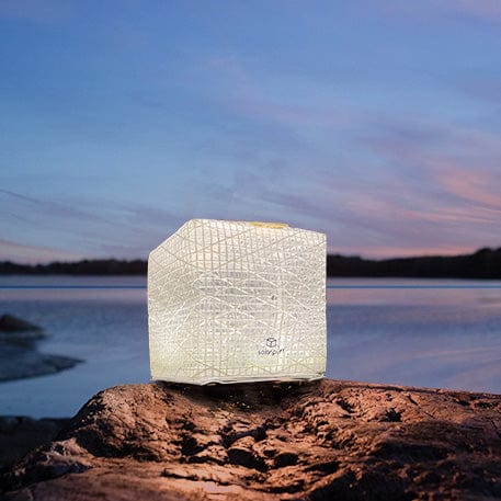 Collapsable Solar-Powered Lantern SolarPuff™ in Warm White